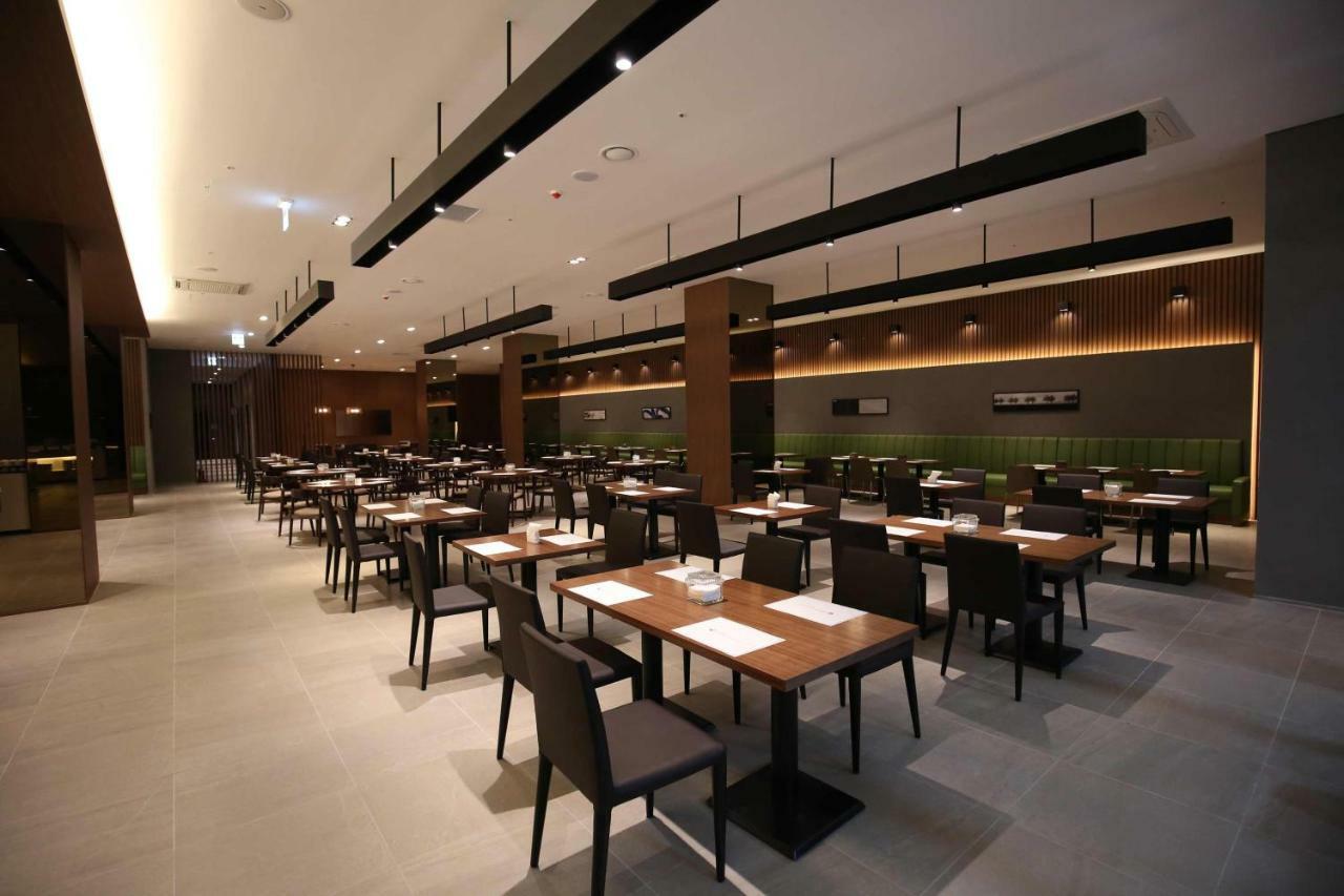 Ramada Encore By Wyndham Gimpo Han River Hotel Exterior photo