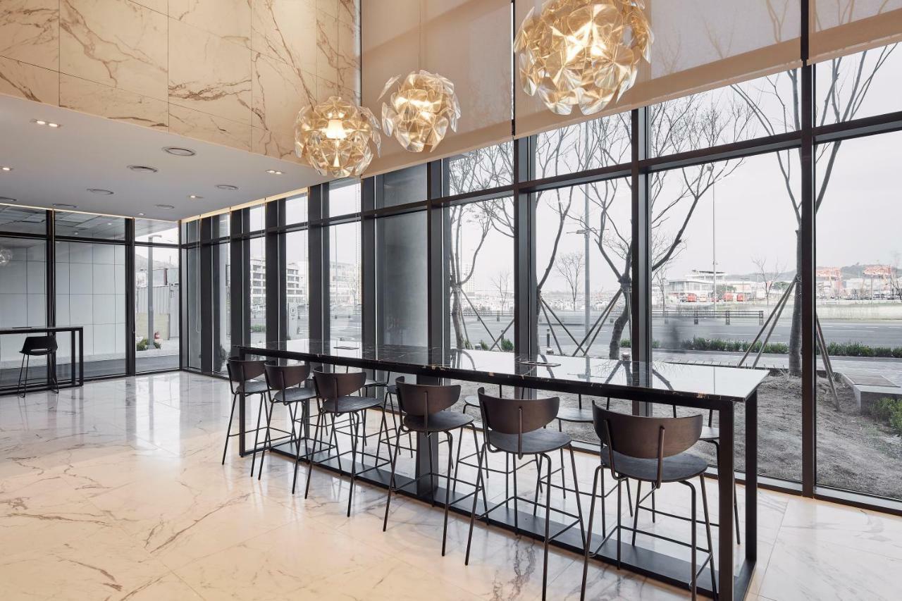 Ramada Encore By Wyndham Gimpo Han River Hotel Exterior photo