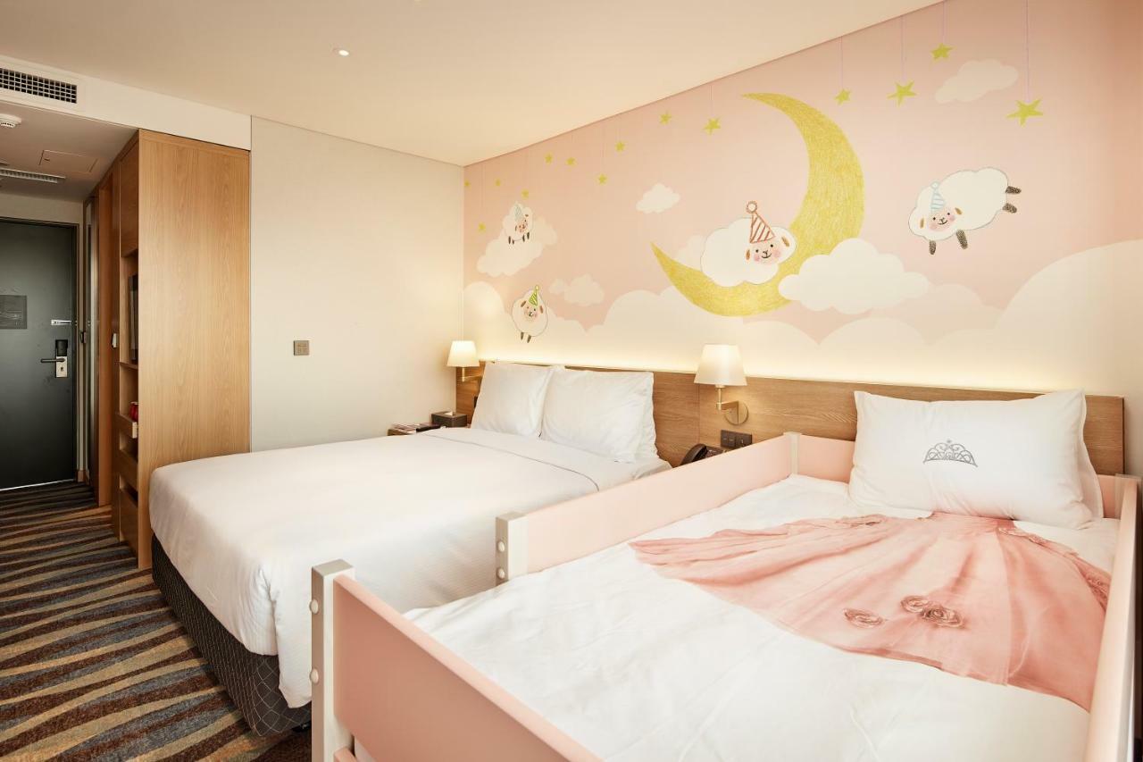 Ramada Encore By Wyndham Gimpo Han River Hotel Exterior photo